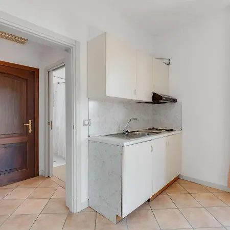 Belvilla By Oyo Bilo Garden Due Apartment