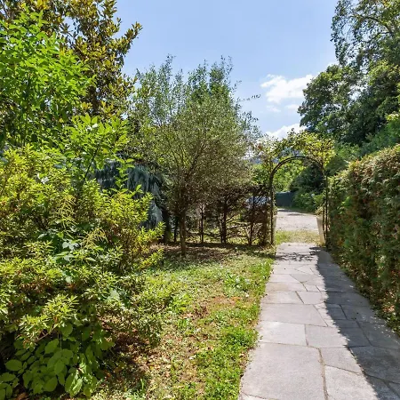 Belvilla By Oyo Bilo Garden Due